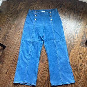 High-Rise Wide-Leg Flare Jeans with Gold Button Detail - Blue